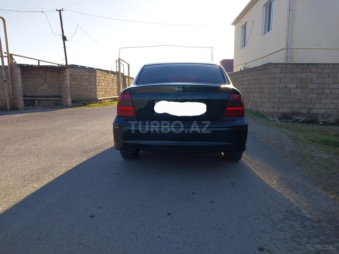 Opel Vectra 2001, 300,000 km - 1.8 l - Bakı