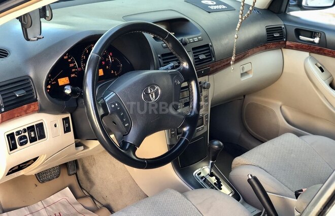 Toyota Avensis 2005, 278,000 km - 2.0 l - Bakı