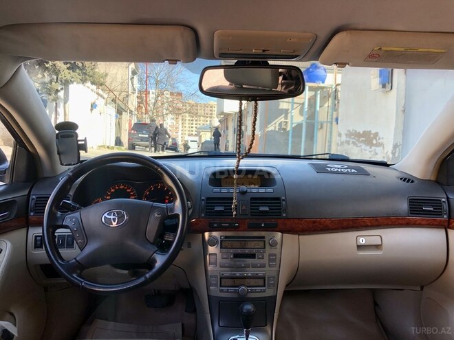Toyota Avensis 2005, 278,000 km - 2.0 l - Bakı