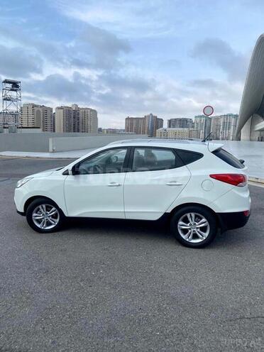 Hyundai ix35 2010, 173,000 km - 2.0 l - Bakı