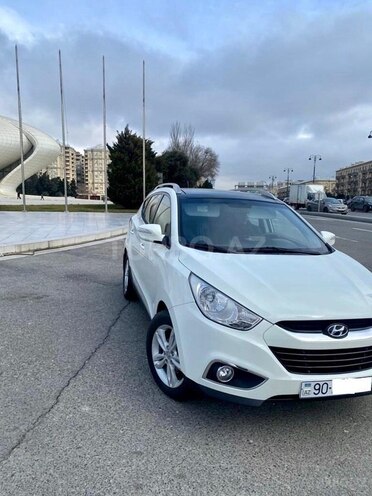 Hyundai ix35 2010, 173,000 km - 2.0 l - Bakı
