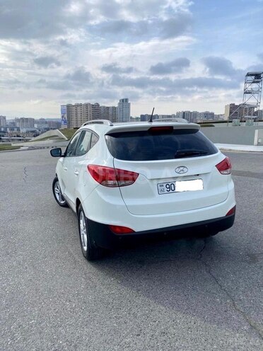 Hyundai ix35 2010, 173,000 km - 2.0 l - Bakı