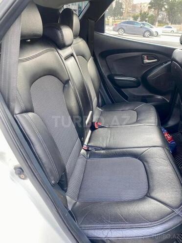 Hyundai ix35 2010, 173,000 km - 2.0 l - Bakı