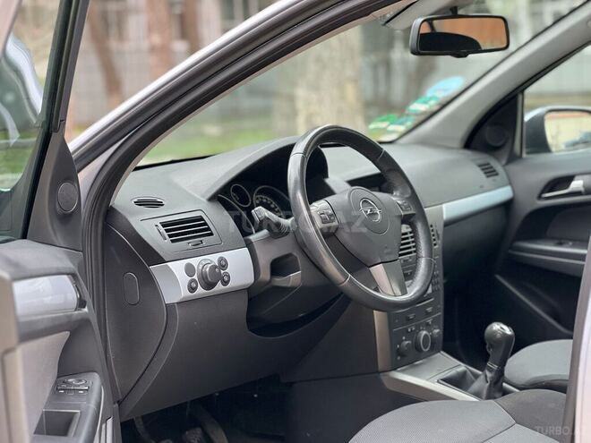 Opel Astra 2006, 177,348 km - 1.4 л - Bakı