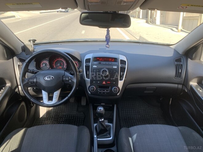 Kia Ceed 2009, 203,000 km - 1.6 л - Bakı