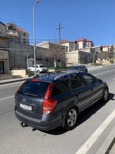 Kia Ceed 2009, 203,000 km - 1.6 л - Bakı