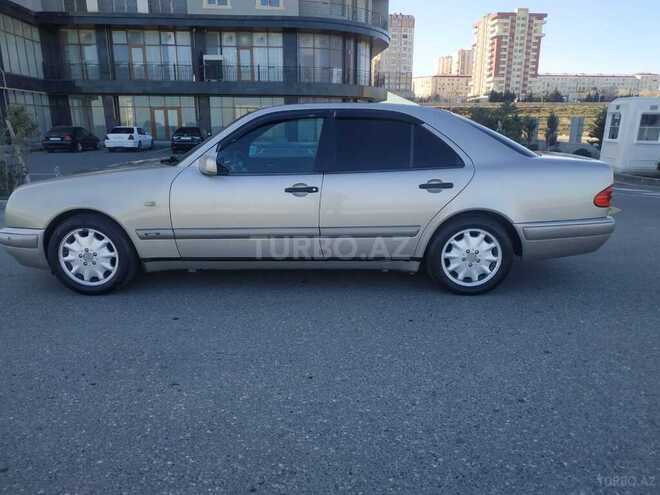 Mercedes E 200 1998, 260,000 km - 2.0 л - Sumqayıt