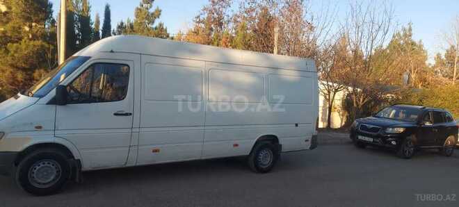 Mercedes Sprinter 412 1998, 680,000 km - 2.9 l - Göygöl