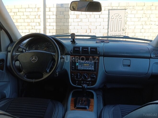 Mercedes ML 320 2000, 250,000 km - 3.2 l - Bakı
