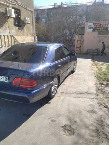 Mercedes E 230 1996, 368,000 km - 2.3 л - Bakı