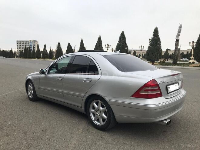Mercedes C 240 2000, 260,007 km - 2.4 л - Gəncə
