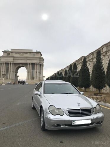 Mercedes C 240 2000, 260,007 km - 2.4 л - Gəncə