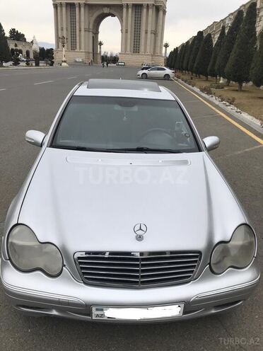Mercedes C 240 2000, 260,007 km - 2.4 л - Gəncə