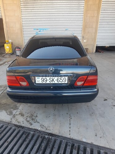 Mercedes E 200 1997, 340,732 km - 2.0 l - Gədəbəy