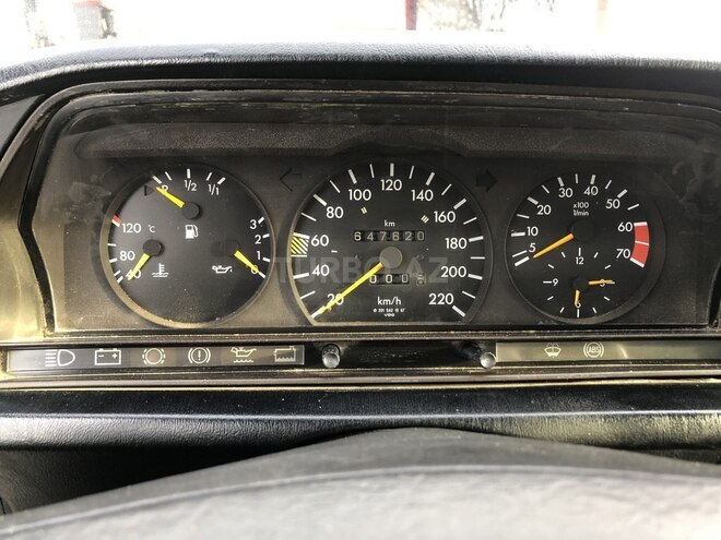 Mercedes 190 1991, 210,000 km - 1.8 l - Ağcabədi