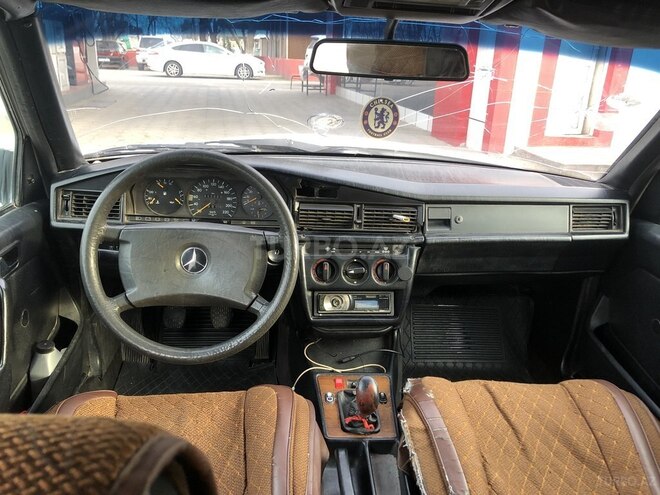 Mercedes 190 1991, 210,000 km - 1.8 l - Ağcabədi