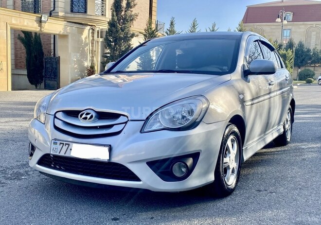 Hyundai Verna 2010, 215,000 km - 1.5 l - Bakı