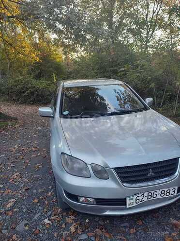 Mitsubishi Airtrek 2001, 160,000 km - 2.0 л - Zaqatala