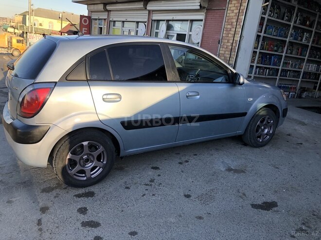 Kia Rio 2005, 208,000 km - 1.5 л - Bakı