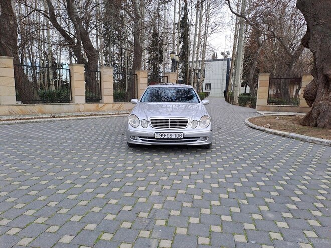 Mercedes E 220 2004, 402,854 km - 2.2 л - Ağdam