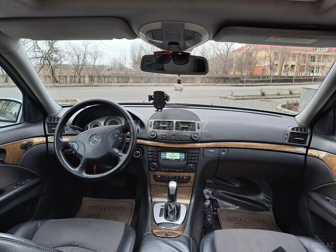 Mercedes E 220 2004, 402,854 km - 2.2 л - Ağdam