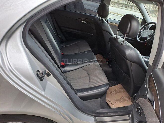 Mercedes E 220 2004, 402,854 km - 2.2 л - Ağdam