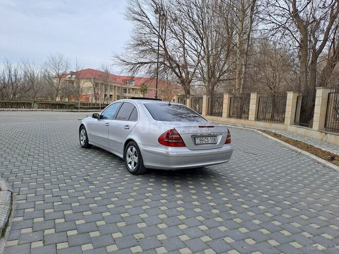 Mercedes E 220 2004, 402,854 km - 2.2 л - Ağdam