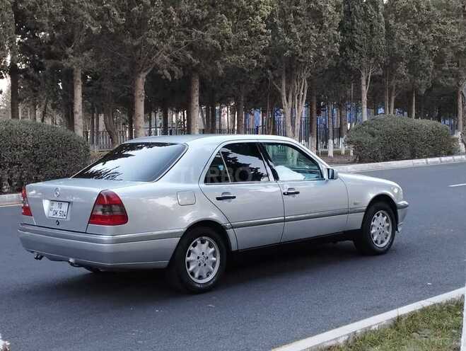 Mercedes C 220 1994, 346,000 km - 2.2 l - Sumqayıt