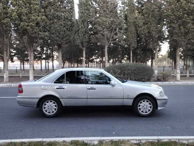 Mercedes C 220 1994, 346,000 km - 2.2 l - Sumqayıt