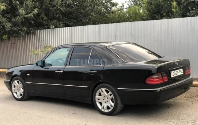 Mercedes E 230 1996, 155,256 km - 2.3 l - Bakı