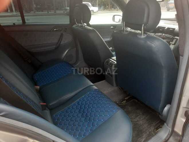Mercedes C 220 2001, 240,000 km - 2.2 л - Mingəçevir