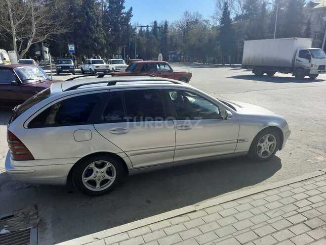 Mercedes C 220 2001, 240,000 km - 2.2 л - Mingəçevir