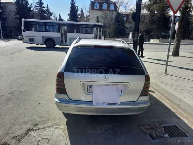 Mercedes C 220 2001, 240,000 km - 2.2 л - Mingəçevir
