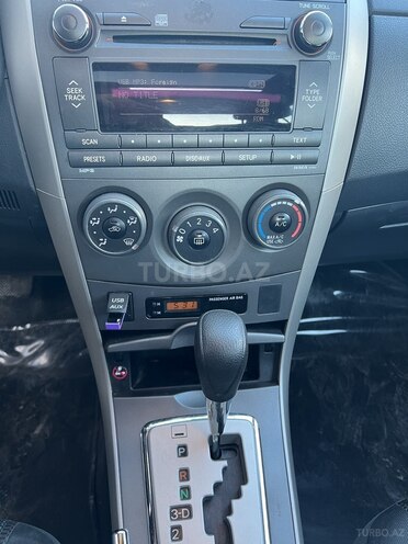 Toyota Corolla 2012, 115,000 km - 1.8 l - Bakı