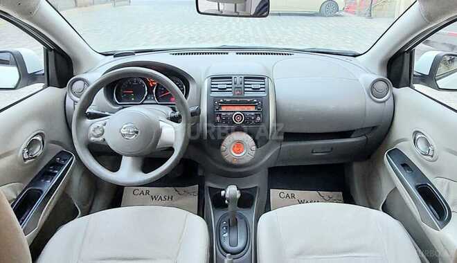 Nissan Sunny 2013, 167,200 km - 1.5 л - Bakı