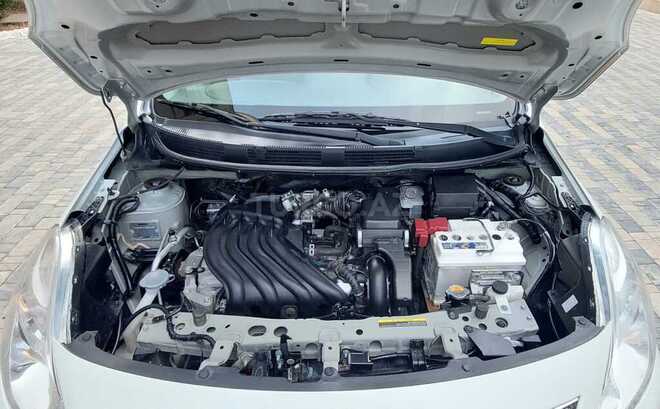Nissan Sunny 2013, 167,200 km - 1.5 л - Bakı