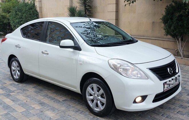 Nissan Sunny 2013, 167,200 km - 1.5 л - Bakı