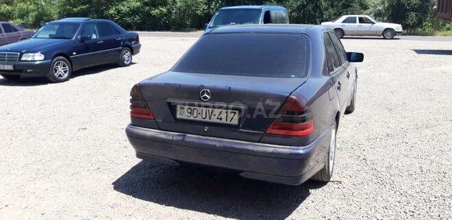 Mercedes C 220 1999, 385,910 km - 2.2 l - Cəlilabad