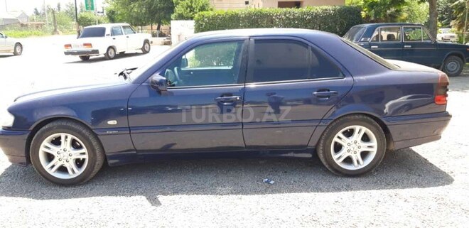 Mercedes C 220 1999, 385,910 km - 2.2 l - Cəlilabad