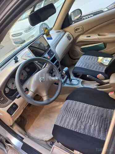 Nissan Sunny 2008, 80,000 km - 1.6 л - Bakı