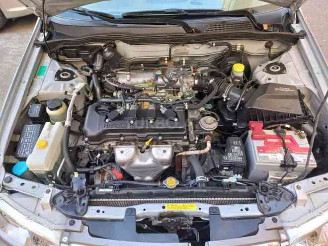 Nissan Sunny 2008, 80,000 km - 1.6 л - Bakı
