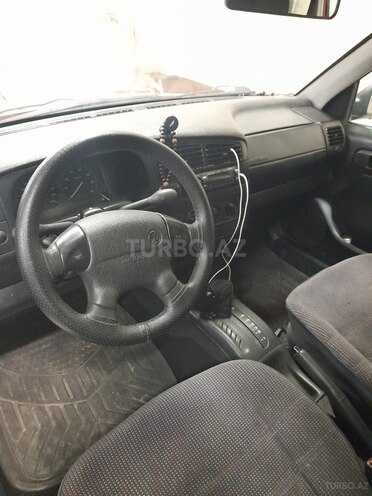 Volkswagen Golf 1997, 289,000 km - 1.9 l - Bakı