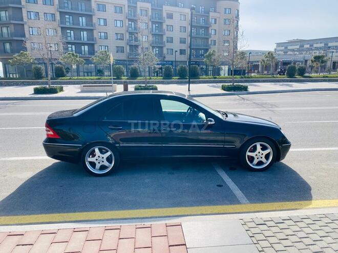 Mercedes C 240 2001, 298,400 km - 2.6 l - Bakı