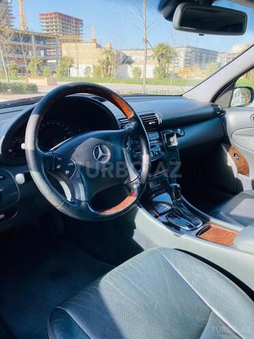 Mercedes C 240 2001, 298,400 km - 2.6 l - Bakı