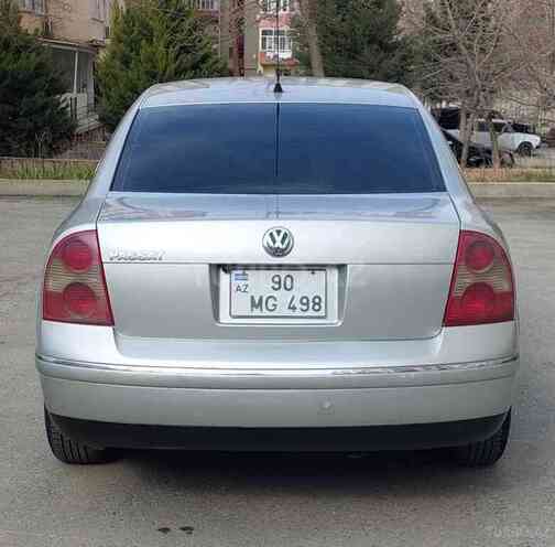 Volkswagen Passat 2004, 200,000 km - 1.8 l - Xırdalan