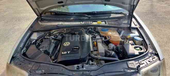 Volkswagen Passat 2004, 200,000 km - 1.8 l - Xırdalan