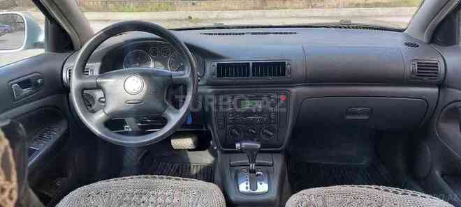 Volkswagen Passat 2004, 200,000 km - 1.8 l - Xırdalan