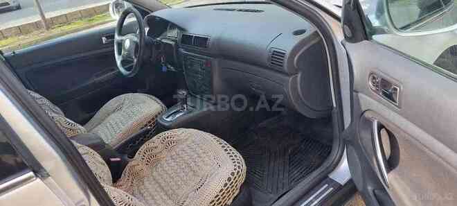 Volkswagen Passat 2004, 200,000 km - 1.8 l - Xırdalan