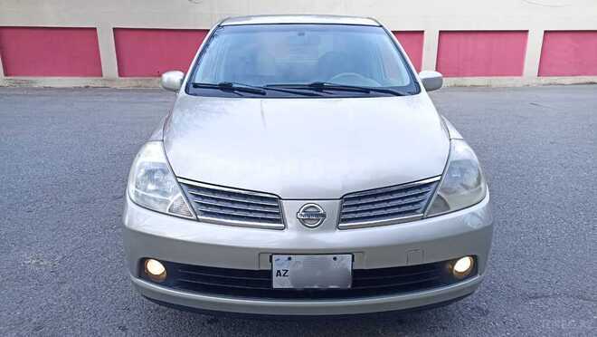 Nissan Tiida 2008, 240,000 km - 1.6 l - Bakı