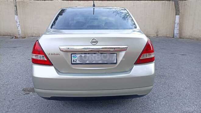 Nissan Tiida 2008, 240,000 km - 1.6 l - Bakı